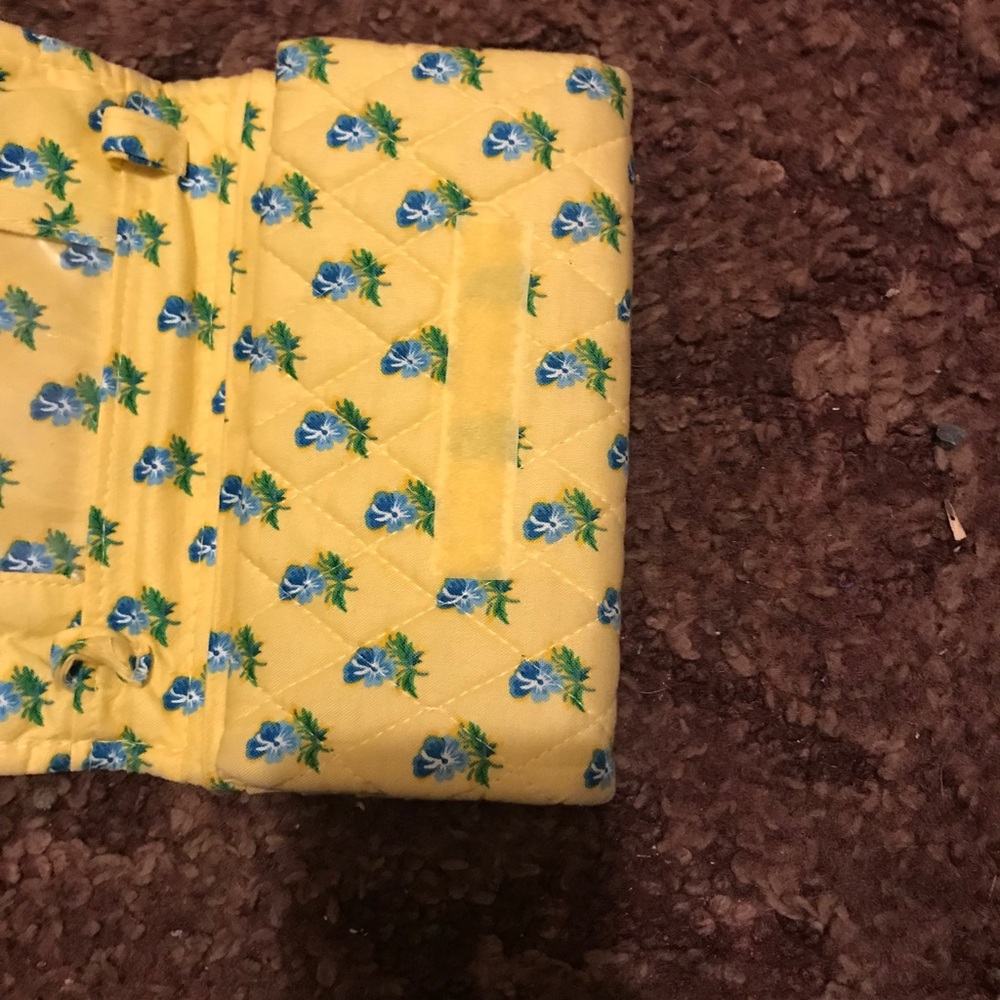 2 wallets. - Picture 6 of 7